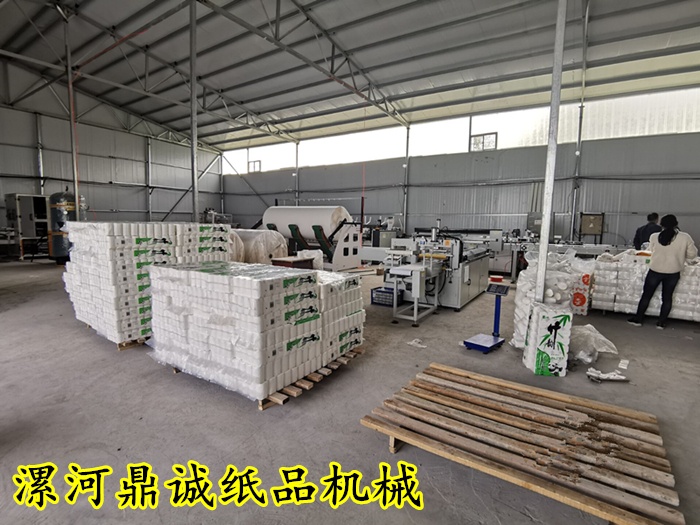 三米全自動(dòng)衛(wèi)生紙生產(chǎn)線(xiàn)
